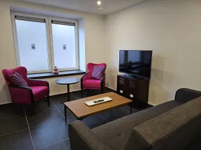 Charming House – 2 Bedrooms - Image 2