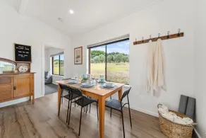 Willunga House - A Scenic Wine Region Stay - Image 5