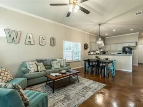 Blue Door Home in Waco - Image 4