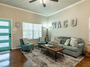Blue Door Home in Waco - Image 3