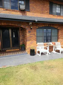 Sams House - Image 5