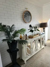 Sams House - Image 4