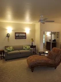 Large Unit With A/C - Image 4