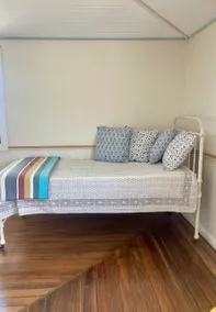 Tuscan inspired coastal getaway (pet friendly) - Image 3