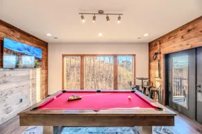 Luxury Cabin • Master Suites • Swimspa • Gameroom - Image 4