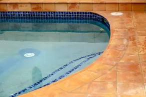 Large and central | Indoor pool | Pets welcome! - Image 4