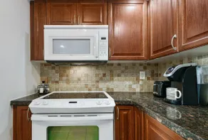 Romantic Experience of 2 Bedroom - Image 5