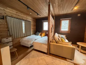 domo + Mori House Biei Forest Hut - Image 4