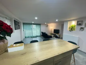 Entire apartment: guest house - Image 3