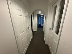 Modern TownHouse - 3 bed 2.5 bath 2 Private Gated Parking - Image 4