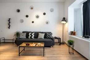 Touristic Area | City Centre | Old Town Apartment with View - Image 4