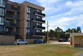 ZMITH Apartment - BROOKE, Near AIS, GIO Stadium, UC, & Nth - Canberra Hospital - Image 4
