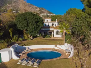 Heated pool / Premium Spanish villa / Sea views - Image 2