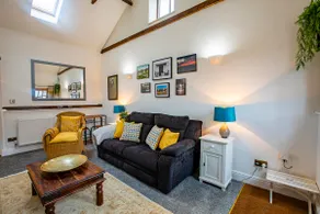 The Carriage House - Image 2