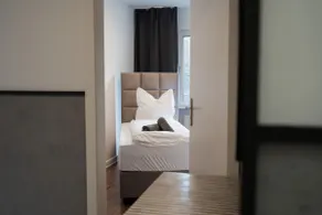 City Apartments by JUNIK Apartments - Image 4