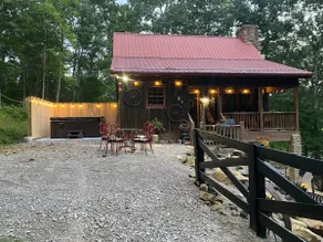 3R Ranch Guest Cabin Rental In Brown County, IN - Image 4