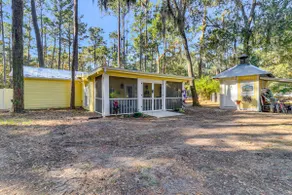 The Sol Shack! 2 BR + grill and full kitchen! - Image 3