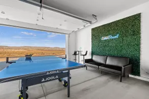 Oasis at Lake Powell - Hot Tub, Roof Deck, & Games - Image 2
