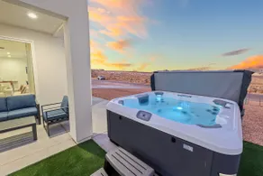 Oasis at Lake Powell - Hot Tub, Roof Deck, & Games - Image 4