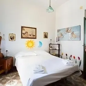 Maison Tulip - Image 5