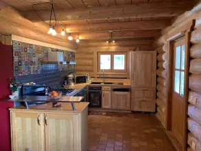 The Unicorn Chalet - Image 5