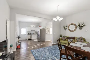 Charming Home in Indianola - Image 5