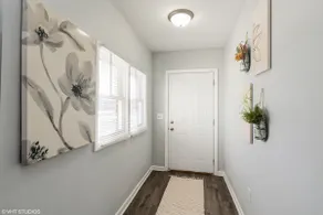 Charming Home in Indianola - Image 3