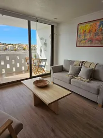 Steps to the beach, 100% comfortable - Image 3