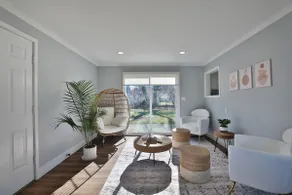 Bexley Park Modern Retreat House - Image 2