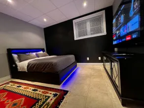 Maison des Coeurs - Beautiful basement apartment - Image 3