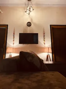 Spacious Tranquil Haven - Image 4