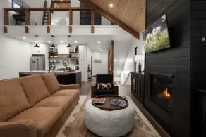 Brand New * Hot Tub * Sleeps 10 - Image 3