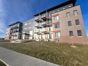 Modern 1-Bed @ The Residence - Image 2