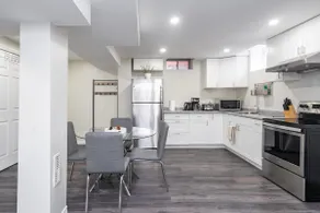 Private basement apartment - Image 3