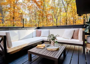 Relaxing Chalet Getaway, 5 min to Main St - Image 5