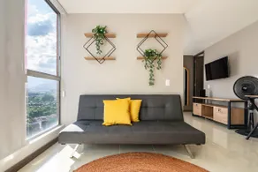 Prime Location! Apartment Near Metro 1004 - Image 5