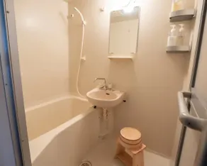PQD Inc. apartment, 3-minute walk to the nearest station, apartment 107 with 2 single beds - Image 4