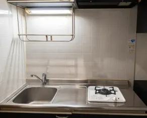 PQD Inc. apartment, 3-minute walk to the nearest station, apartment 107 with 2 single beds - Image 3