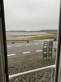 20 m from the water - Image 2