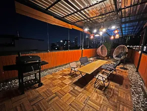 4 Bedroom House with Beautiful Rooftop near BTS Ekkamai - Image 2