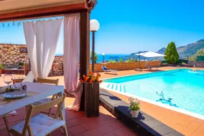 Sicilysun-Holidays Private Poolhouse Giulia - Image 2
