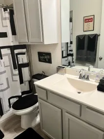 Private Suite! - Image 4