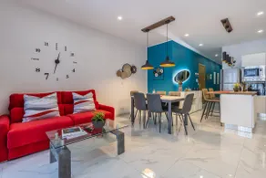 St Julians Gem | 10-min to Balluta | Large Balcony - Image 3