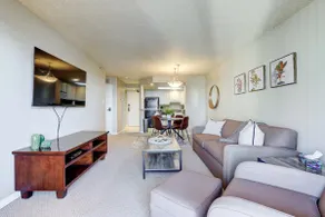The Aster - 18th Floor Downtown - Image 5