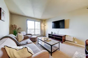 The Aster - 18th Floor Downtown - Image 3