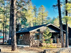 Flagstaff Dream Cabin - Image 3