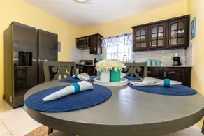 2 Bedrooms, Starlink Wi-Fi, AC, HotWater near Ochi - Image 5