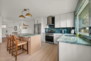 Lux Design 3BR House by Domain - Long Stay Perfect - Image 2