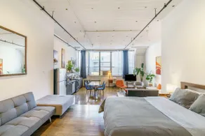 HUGE full private Wburg loft, 12ft ceilings! - Image 2