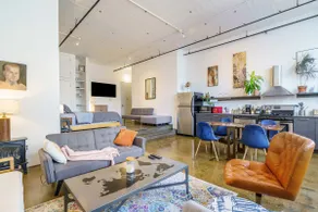 HUGE full private Wburg loft, 12ft ceilings! - Image 3